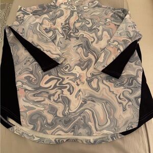 Tuckernuck marble Pattern Long Sleeve Athletic Top, Size XS/S